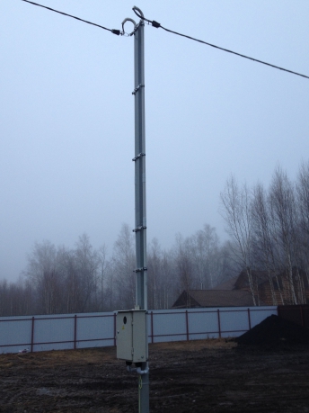 Высокая трубостойка для электричества установлена в Дмитровском районе.